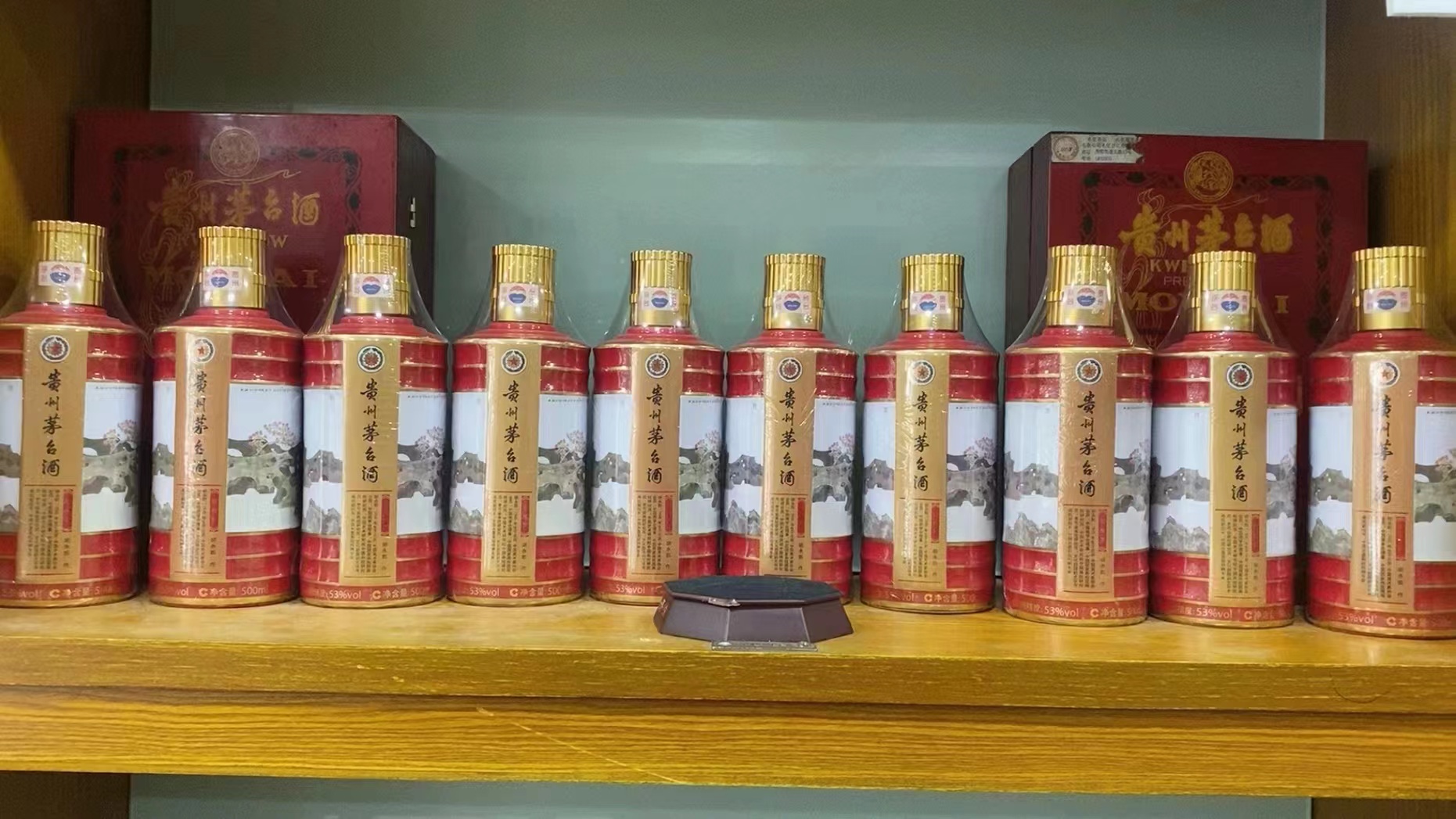 黄南回收50年茅台礼盒多少钱（最新更新行情）